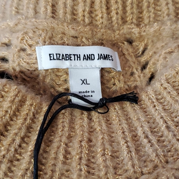 NWT! Elizabeth and James comfy soft knit sweater - Picture 8 of 10